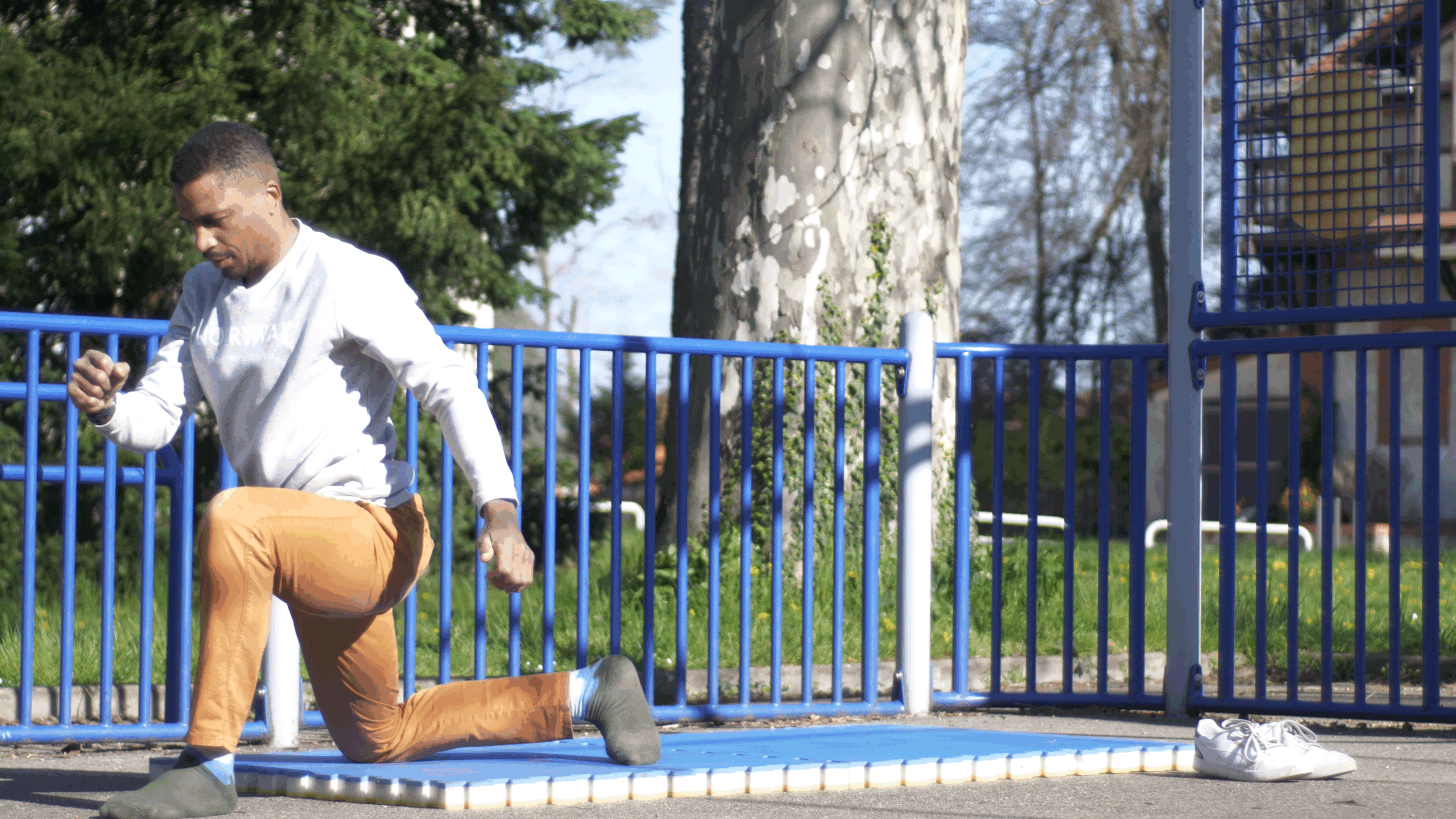 vlcsnap-2025-04-23-22h26m03s683